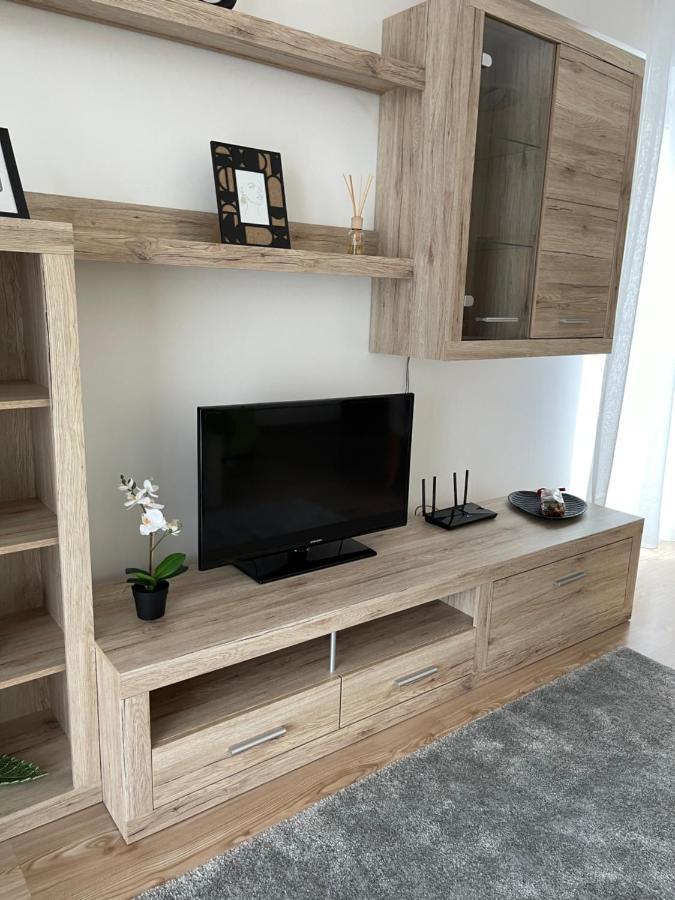 Relaxing Bucharest Airport Residences & Therme-Self Check-In Otopeni Exteriör bild